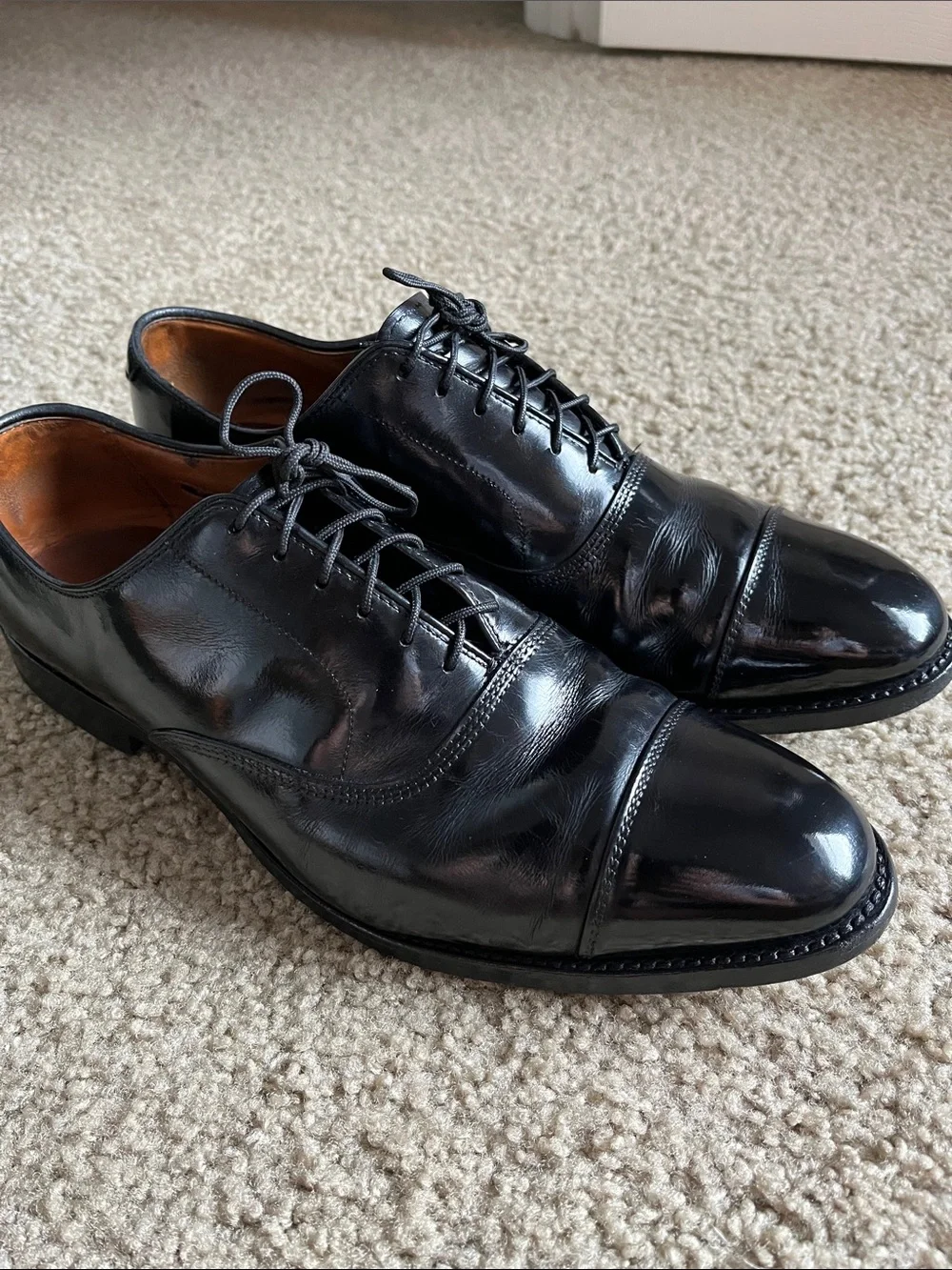 $400 Allen Edmonds Fifth Avenue Classic Black Cap-Toe Oxford Dress Shoes 9.5